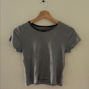 Brandy Melville Striped Women's Tee